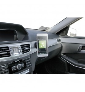 Μαγνητική Βάση Στήριξης Κινητού Παρμπρίζ Και Ταμπλό Lampa Magneto Fin.